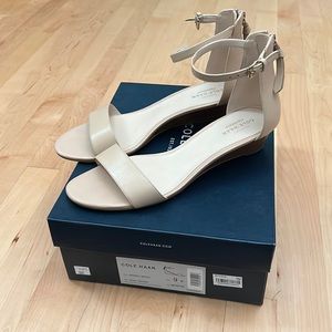 Cole Haan Adderly wedge sandal size 9
